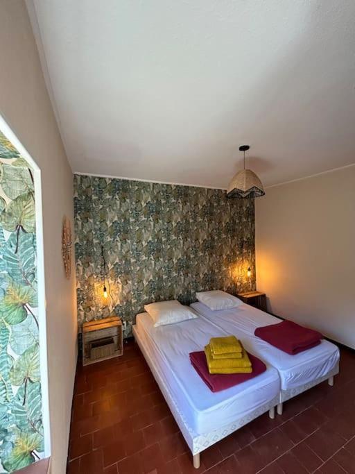 La Maison De Barbara La Guiche Extérieur photo