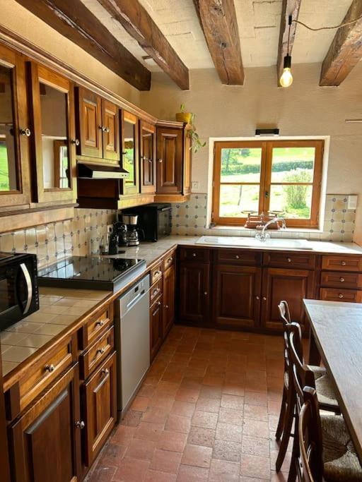 La Maison De Barbara La Guiche Extérieur photo